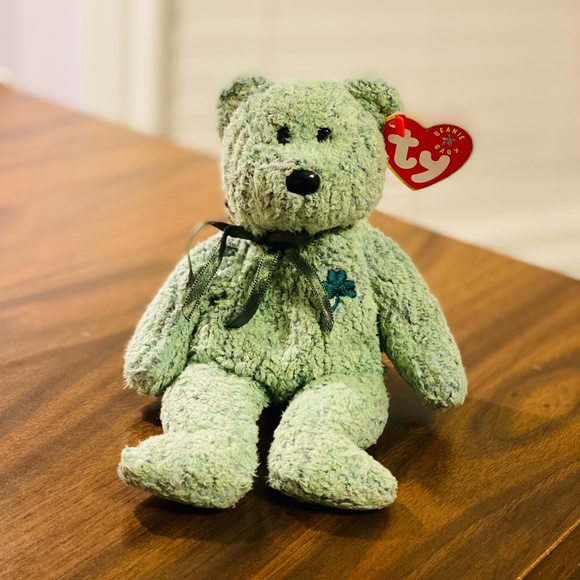 Ty Beanie Baby Shamrock the Irish Bear - Never Played With - Picture 1 of 1